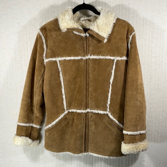 XOXO Suede Sherpa Lined Jacket - Size Medium - Picture 16 of 16